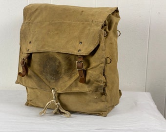 Vintage backpack, 1960s backpack, canvas bag, canvas russack, 1960s bag, Boys couts backpack, vintage luggage, vintage bag, Boy Scouts, BSA