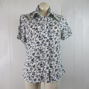 Vintage shirt, Disco shirt, 1970s shirt, short sleeve shirt, women&#39;s disco shirt, vintage clothing, size medium