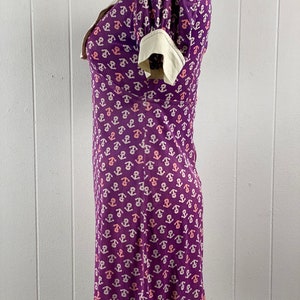 Vintage dress, anchor dress, 1960s dress, sailor dress, nautical dress, purple dress, nylon dress, Mod dress, vintage clothing, size small image 5