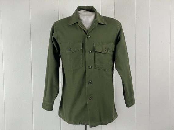 Vintage shirt, size medium, military shirt, 1970s shirt, OG shirt, U.S. military shirt, Viet Nam shirt, cotton shirt, vintage clothing
