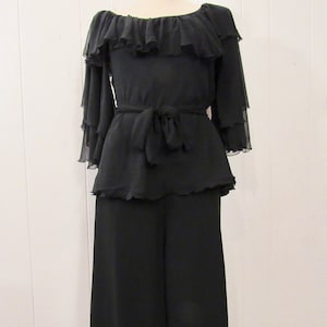 Vintage suit, 1970s suit, silk chiffon suit, flowy suit, black suit, silk blouse and pants, Saks 5th Ave, vintage clothing, size medium