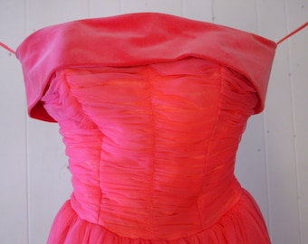 1950s dresses, Vintage 1950s, rose pink, princess dress prom dress, gown, extra small