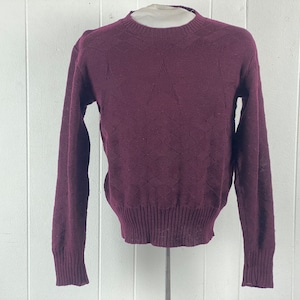 Vintage sweater, size medium, 1940s sweater, stars sweater, knit sweater, red wine sweater, Arena sweater, pull over, vintage clothing