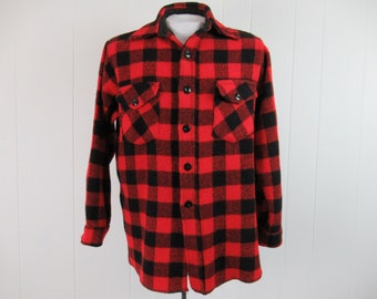 Vintage shirt, 1960s shirt, buffalo plaid shirt, plaid shirt, hunting shirt, vintage clothing, size medium