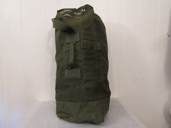 Vintage duffel bag, vintage bag, canvas bag, milit