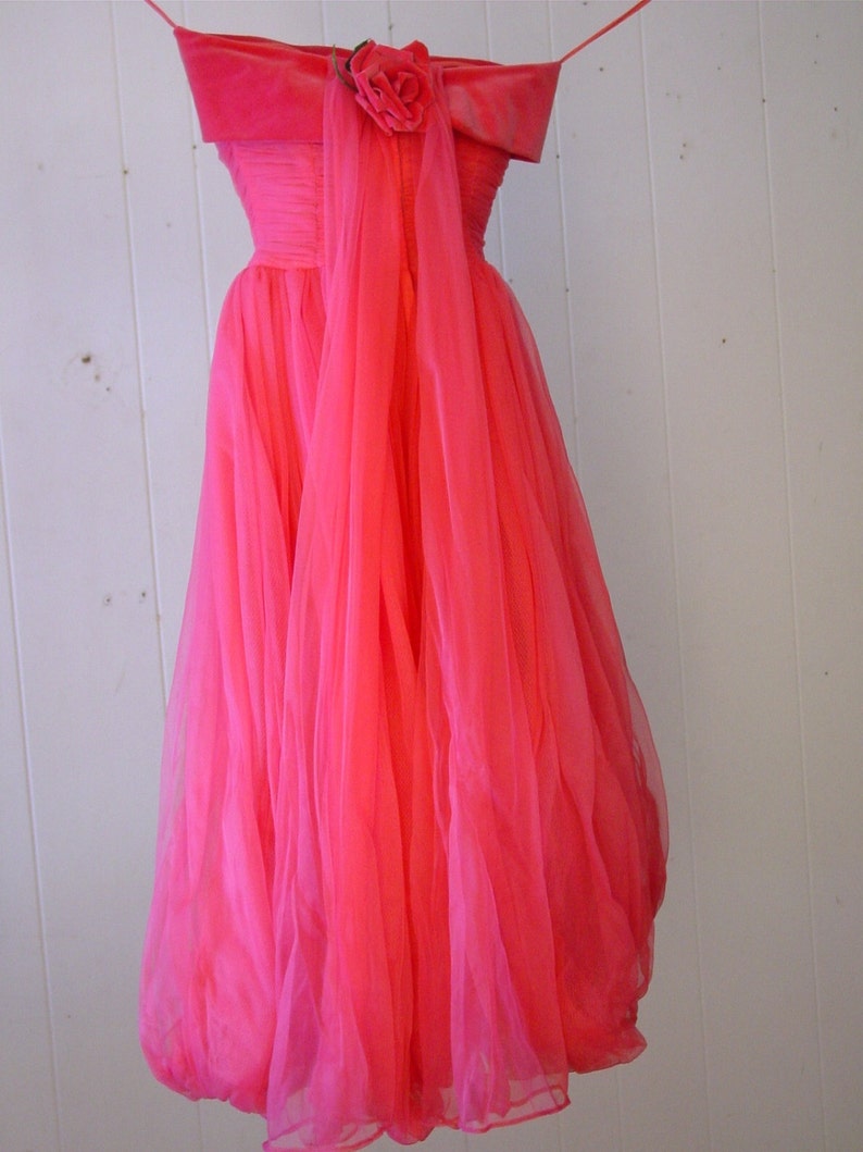 50er Jahre Kleider, Vintage 1950er Jahre, rosa, Prinzessinkleid Abschlussballkleid, Kleid, extra klein Bild 3