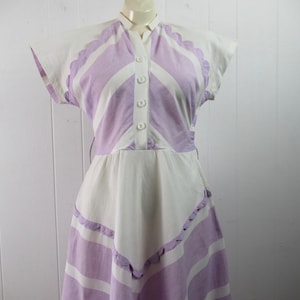 Vintage dress, 1940s dress, lavendar dress, striped dress, cotton dress, sun dress, vintage clothing, size medium
