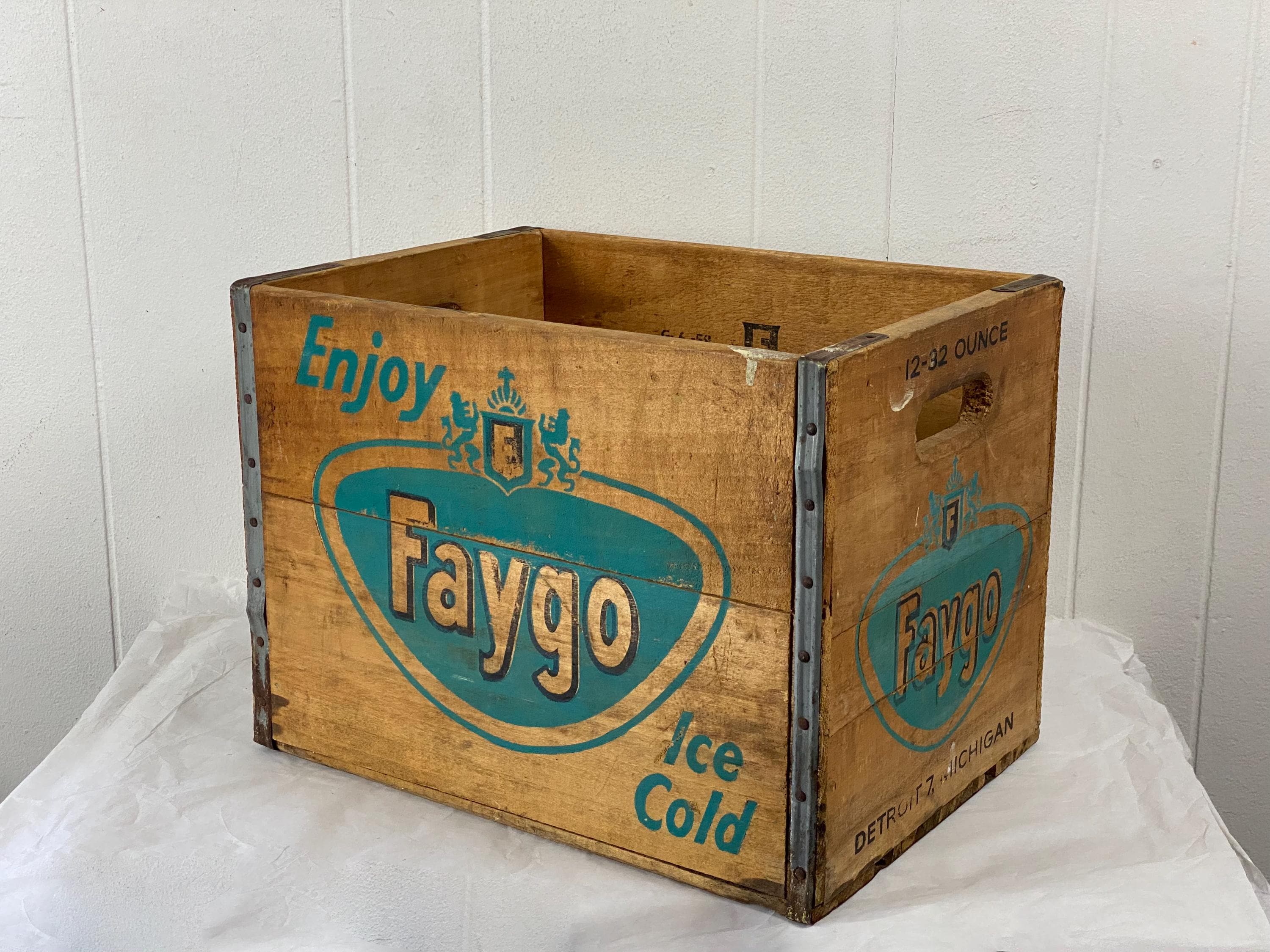 Poifat  ポイファット　５箱 Vintage Faygo, 1950s Faygo Pop, Faygo Crate, Wood Crate, Vintage
