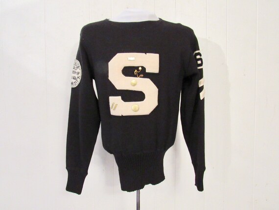 Vintage sweater, 1960s sweater, letter sweater, sw