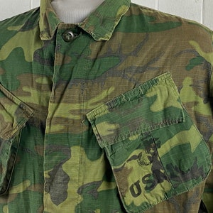 Vintage Jacke, Größe small, Camouflage Jacke, 1960er Jahre Jacke, Army Jacke, Camo Jacke, Vietnamjacke, Schrägtaschenjacke, Vintage Kleidung