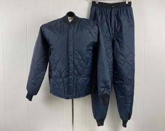Quilted suit, size medium, quilted jacket and pants, 1960s hunting suit, winter suit, insulated jacket and pants, blue, vintage clothing