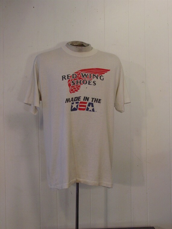 red wing shoes shirt