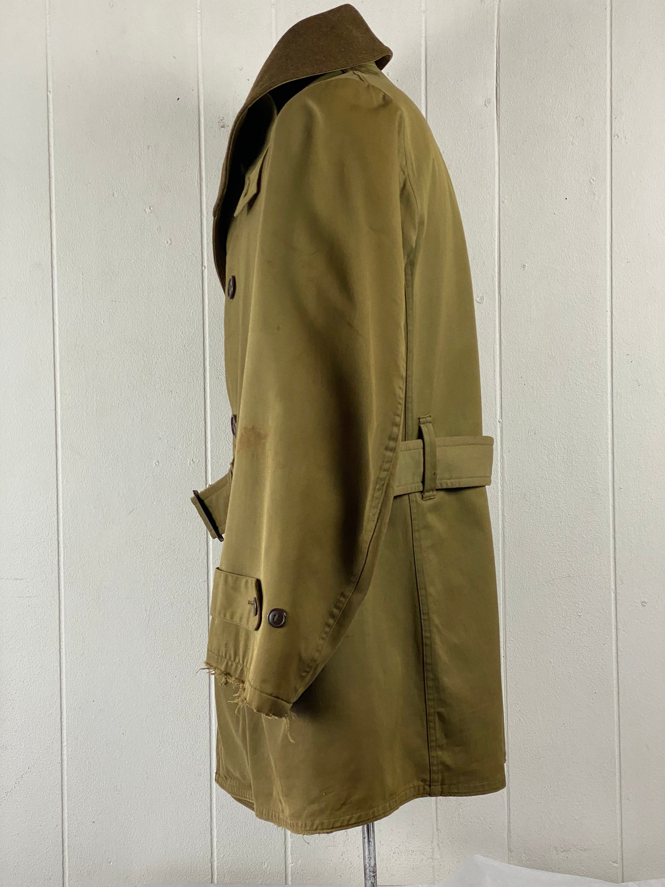 Vintage Coat, Size Medium, WWII Mackinaw Coat, 1940s Double