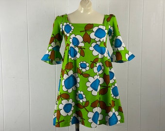 Vintage mini dress, size small, 1960s dress, 1970s dress, mini dress, flower dress, cotton dress, Hawaiian, vintage clothing, NOS