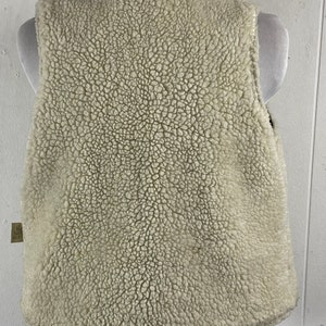 Vintage denim vest, size large, vintage Levi's vest, denim vest, vest coat, fleece lined, vintage Levi's, Sherpa vest, vintage clothing image 8