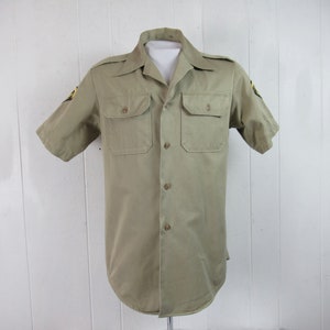 Vintage shirt, military shirt, U.S. Army shirt, 1960s shirt, khaki shirt, short sleeve, patches, vintage clothing, size small