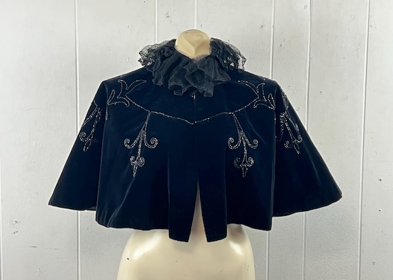 Vintage cape, size medium, 1900s cape, Edwardian … - image 1