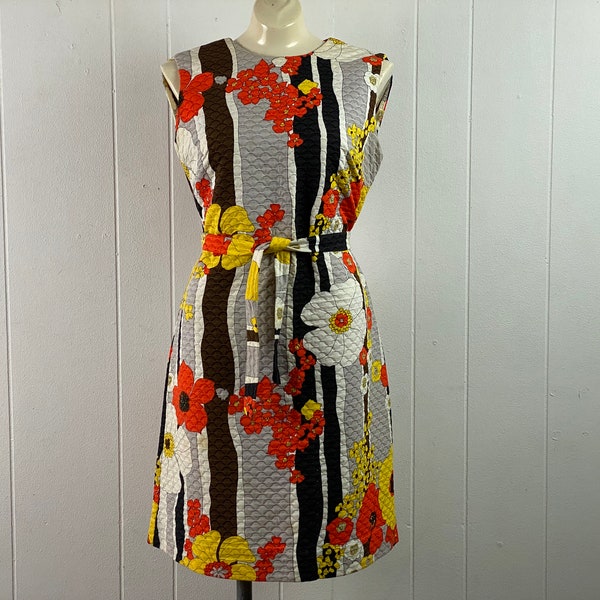 Vintage Dress, 1960s Hawaiian dress, 1960s dress, flower dress, floral dress, summer dress, Bobbi Sue dress, vintage clothing, size medium