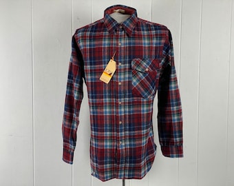 Camisa Pendleton, talla mediana, vintage Lobo Pendleton, camisa a cuadros vintage, camisa de los años 80, cuadros azules y rojos, ropa vintage, NOS