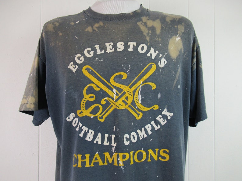 Vintage t shirt, painter's t shirt, distressed t shirt, Eggleston's Champions, vintage clothing, size XL image 2