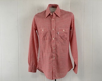Vintage shirt, size medium, Levi,s shirt, 1970s shirt, gingham check, red and white shirt, vintage Levi's, Movin' On shirt, vintage clothing