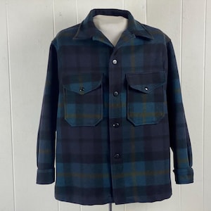 Vintage jacket, size large, Pendleton jacket, 1970s jacket , plaid jacket, blue plaid Pendleton, rockabilly coat, vintage clothing