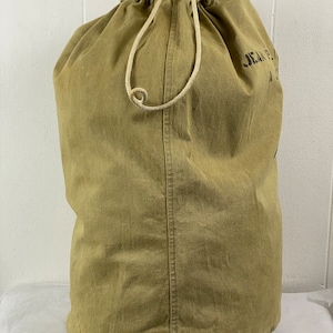 Vintage bag, duffle bag, 1940s bag, Woman's Army bag, W.A.S.P. bag, vintage knapsack, vintage duffel bag, stenciled bag, canvas bag, luggage image 7