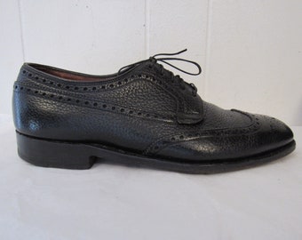 Vintage Shoes, Black Wingtip Shoes, 1950s Shoes, Church's