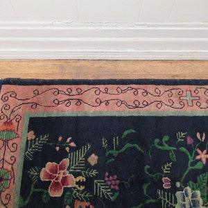 Vintage tapijt, Chinees tapijt, jaren 1920 tapijt, Art Deco tapijt, handgemaakt tapijt, wollen tapijt, Chinees textiel, weven, 5 ' x 3' afbeelding 2