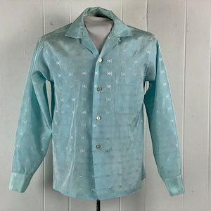 Vintage shirt, size small, 1950s shirt, Acetate shirt, top button loop, ice blue shirt, Rockabilly shirt, stage shirt, vintage clothing