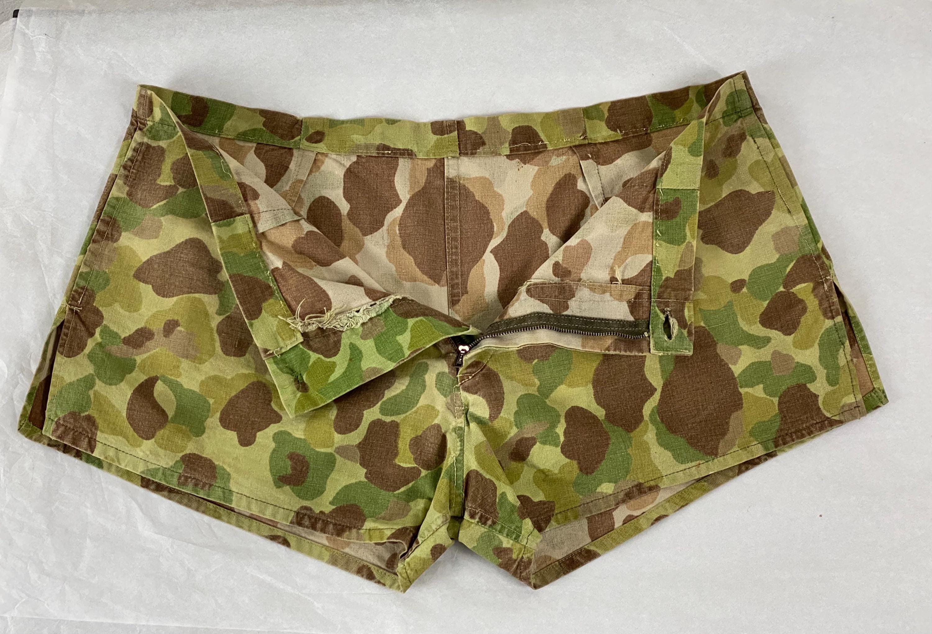 Frog Skin Shorts, 34