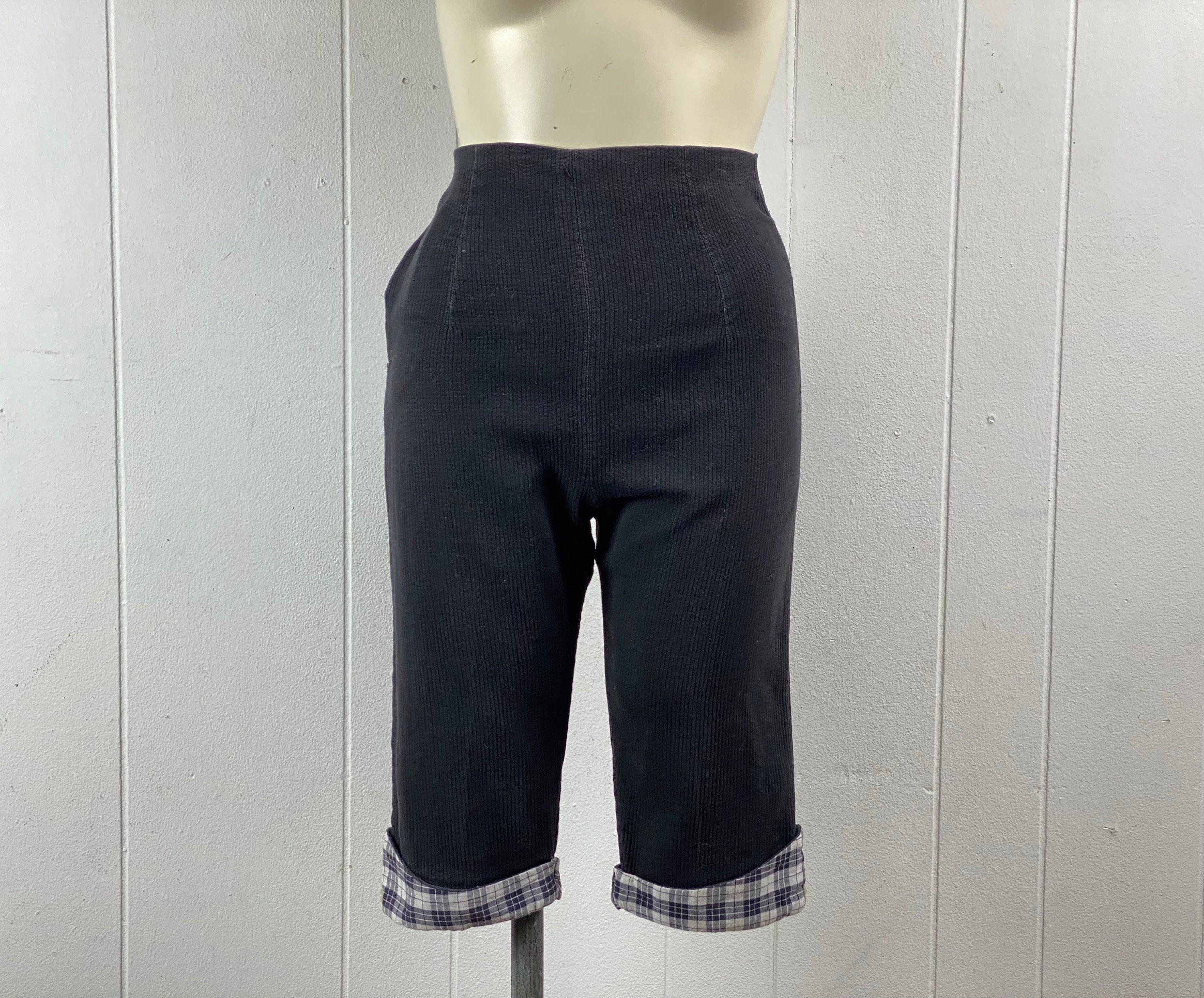 1950's Simplicity Cigarette Pants, Pedal Pushers, Jamaica Shorts