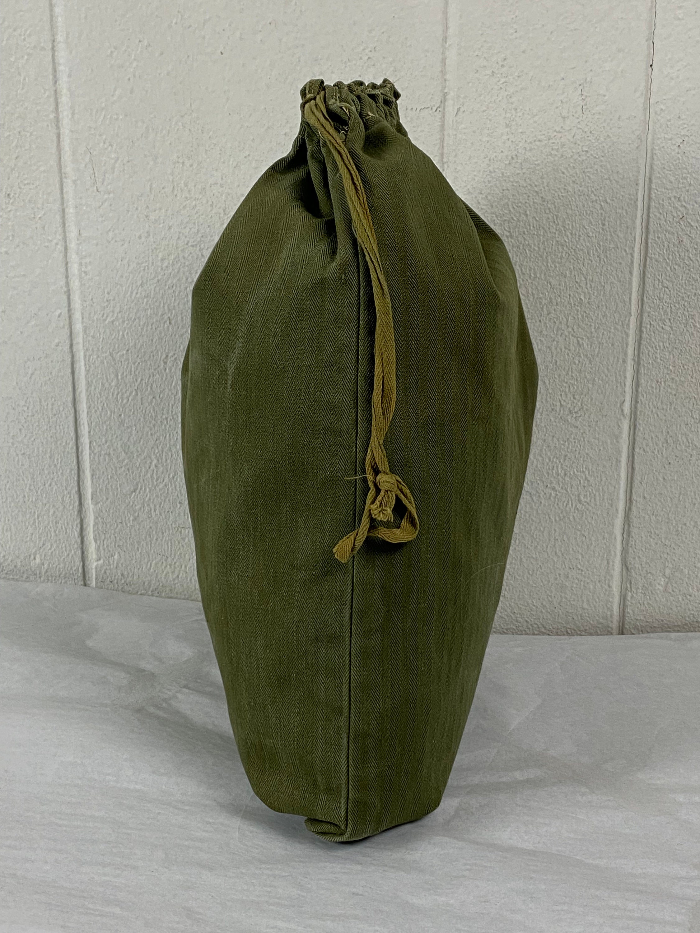 Vintage Bag, American Red Cross Bag, WWII Bag, Ditty Bag, 1940s Bag, Small Bag, Military Bag, HBT Bag, St Paul Minnesota, Vintage Luggage - Etsy UK Vintage Bag, American Red Cross Bag, WWII Bag, Ditty Bag, 1940s Bag, Small Bag, Military Bag, HBT Bag, St Paul Minnesota, Vintage Luggage - Etsy UK