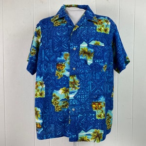 Vintage shirt, 1960s shirt, rayon Hawaiian, Hawaiian shirt, Palm trees shirt, 1960s Hawaiian shirt, Aloha shirt, vintage clothing, Large