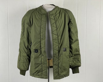 M-65 liner 60’s 70’s USAF Vintage 1964 USAF Military Jacket Liner M65 Large 4889C