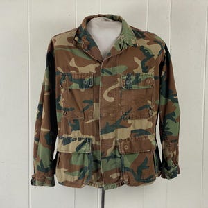 Vintage jacket, size medium, camouflage jacket, army, jacket, military jacket, 1990s jacket, worn soft thin, vintage clothing, camo jacket