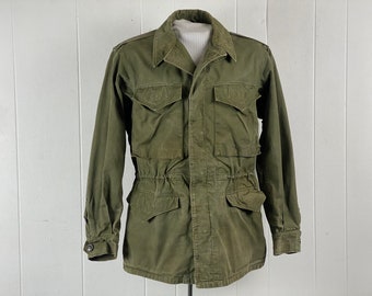 Vintage jacket, size small, military jacket, 1940s jacket, WWII jacket, Army coat, M-1943 jacket, Army jacket, field jacket vintage clothing