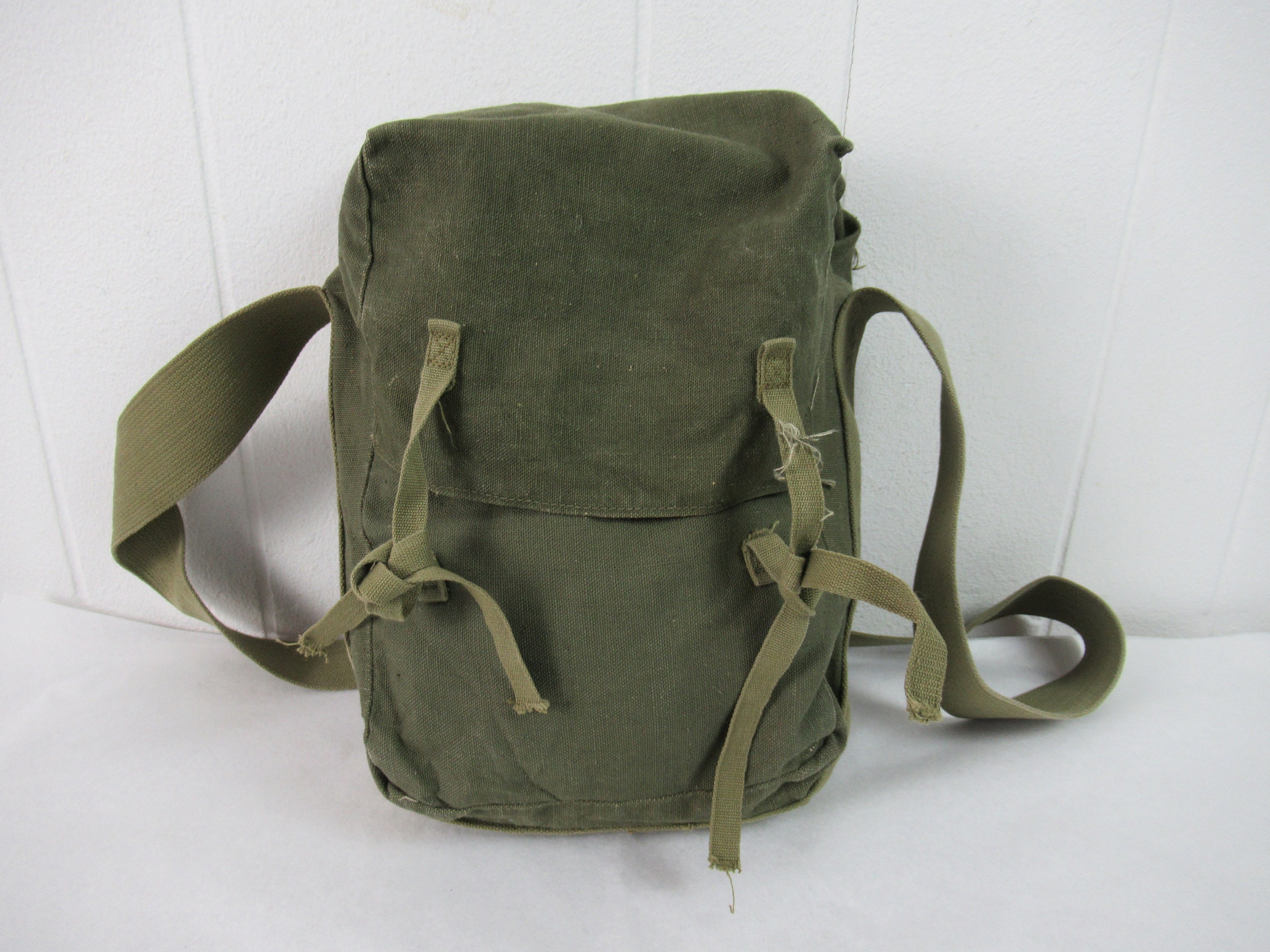 Vintage 1940s WWII Era Canvas Field Bag Backpack Rucksack