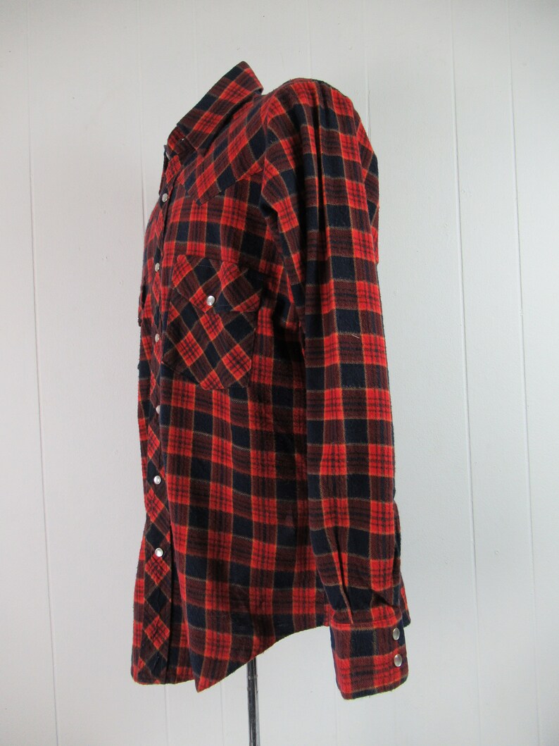 size medium vintage clothing plaid shirt cotton flannel shirt cowboy shirt 1970s shirt Vintage shirt