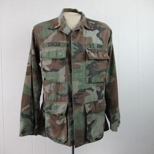 Vintage shirt, camouflage jacket, military jacket, 1980s jacket, Army shirt, Duncan jacket, camo shirt, vintage clothing, size medium