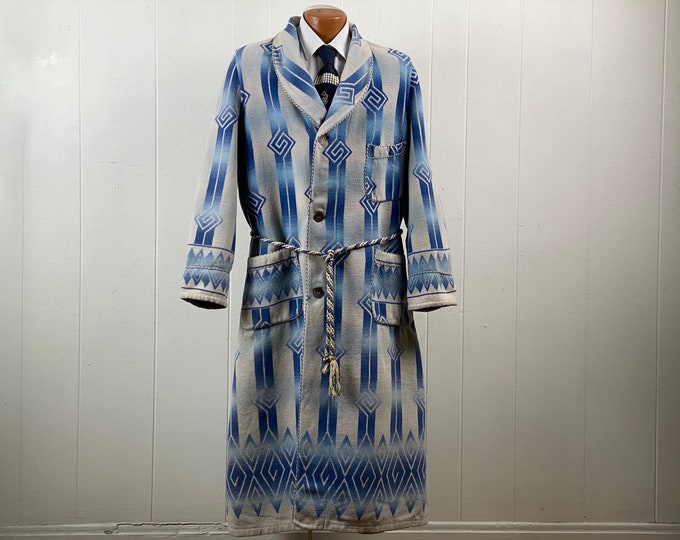 Vintage Robe, Size Large, 1920s Robe, Beacon Robe, Blanket Robe