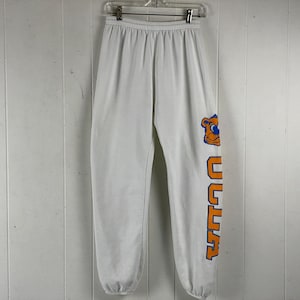 Vintage sweatpants, size large, 1970s sweatpants, UCLA sweatpants, college school sweatpants, vintage workout pants, vintage clothing