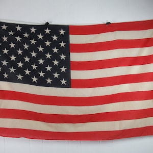 Bandera de la vendimia, bandera de los Estados Unidos, bandera de la década de 1950, bandera americana, bandera de 50 estrellas, blanco y azul rojo, estrellas y rayas, decoración vintage, 3&#39; x 5&#39;