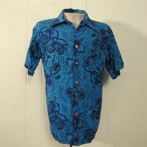Vintage shirt, size medium, Hawaiian shirt, 1960s shirt, vintage Hawaiian, Kings Road, full cut, vintage Tiki shirt, vintage clothing