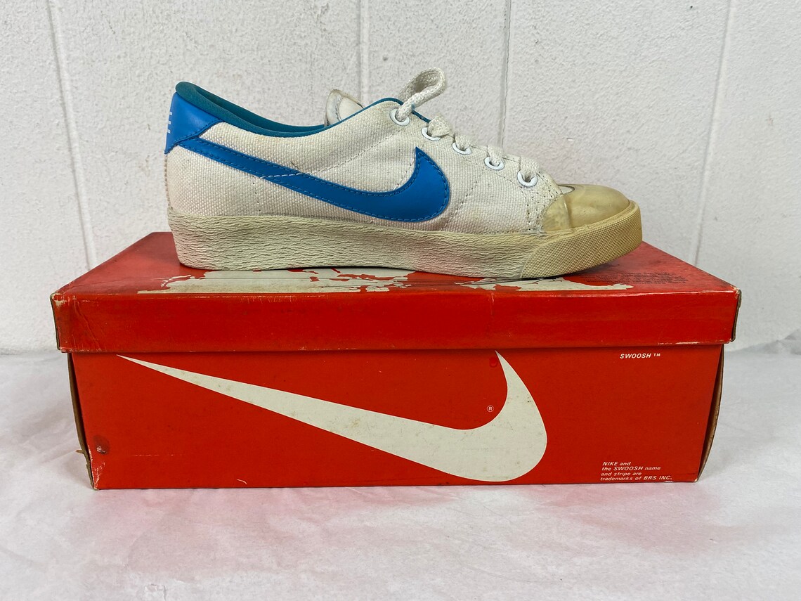 Vintage Nikes, Women's tennis shoes, 1980s Nike shoes, Lady all Court, New in box, vintage clothing, size 5 1/2, NOS, NIB, foto 2 di 5