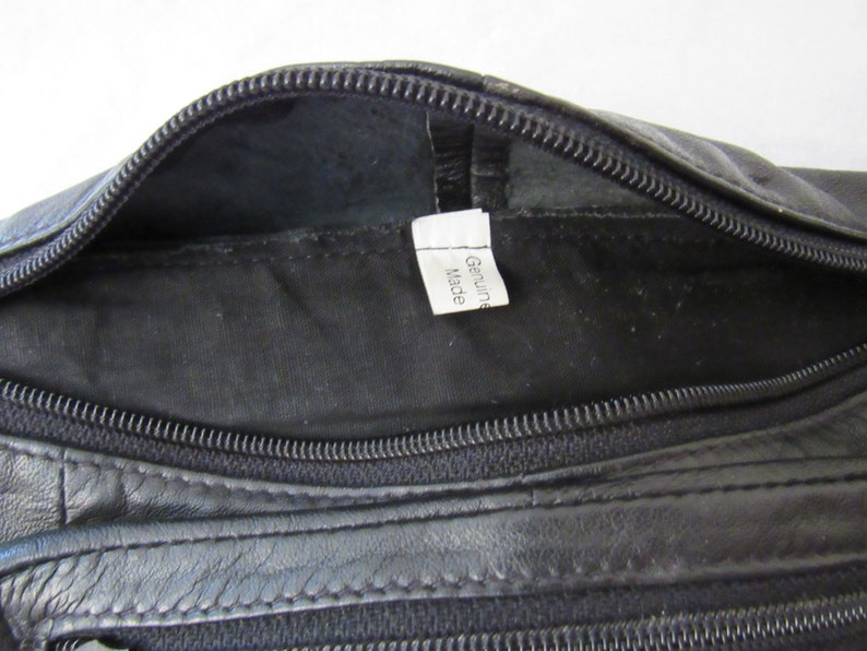 Vintage fanny pack, 1980s fanny pack, black leather fanny pack, vintage bag image 6