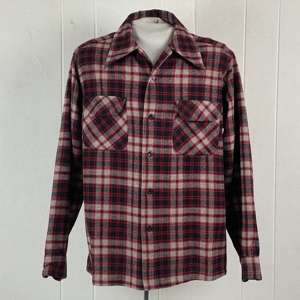 Pendleton shirt, size medium, vintage Pendleton, vintage plaid shirt, 1970s shirt, top button loop, black & red plaid, vintage clothing