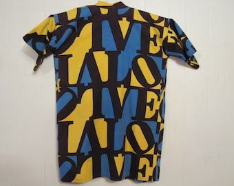 Vintage robe, 1960s Robert Indiana , Love print fabric, pop art, all over print, vintage clothing, size medium