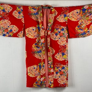 Vintage kimono, size medium, 1940s kimono, vintage robe, silk robe, reversible robe, Kate Bussan robe, Kimono jacket, vintage clothing