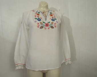 Vintage peasant blouse, hippy shirt, 1960s blouse, 1960s bohemian shirt, ethnic shirt, embroidered shirt, vintage clothing, size large